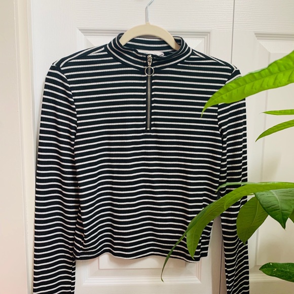 Cropped - sweaters - Picture 5 of 7